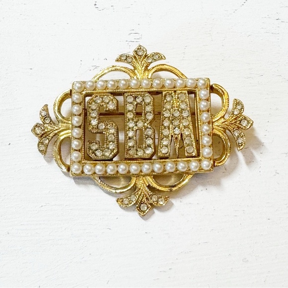 ORA Jewelry - ORA Art Deco Rhinestone Faux Pearl Monogram Brooch Vintage